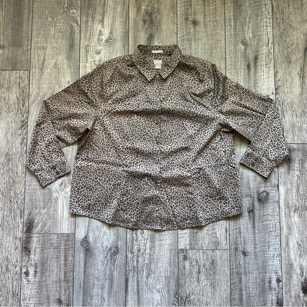 NWT Chico’s No Iron “Animal Inner Beauty” Shirt [H3R]